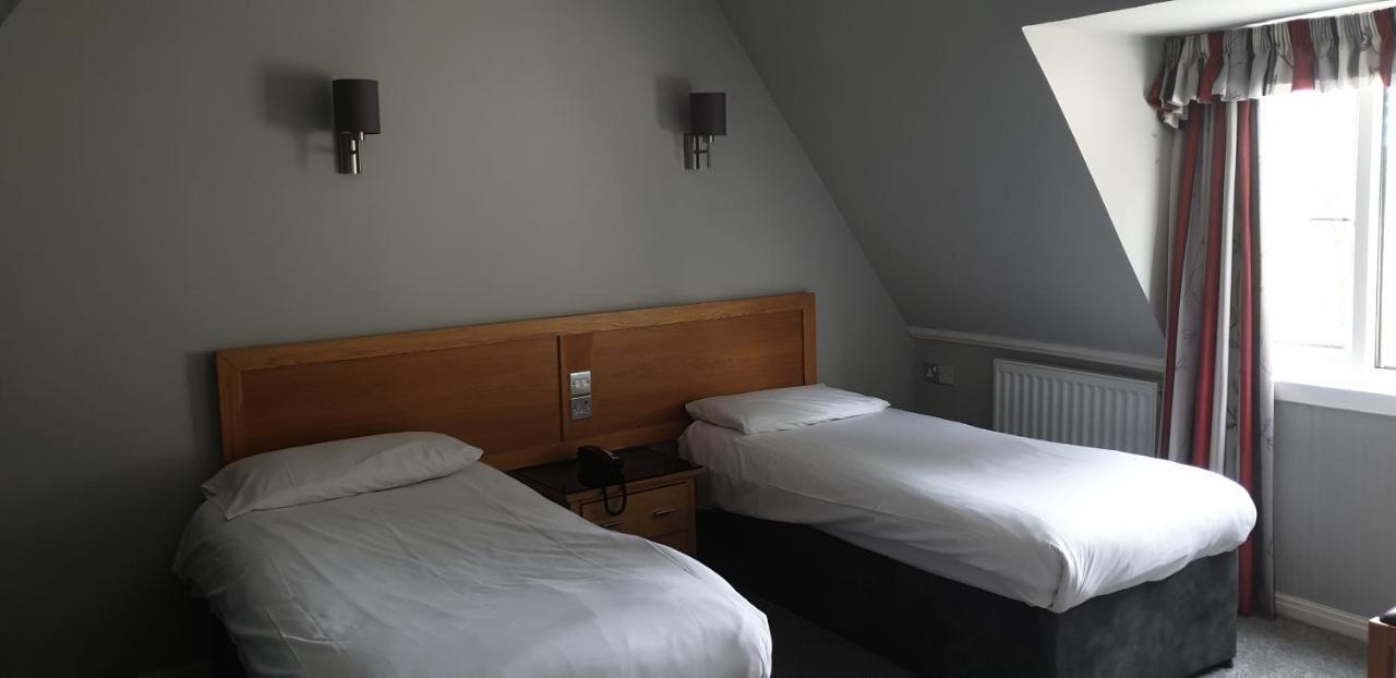The Diplomat Hotel Restaurant & Spa Llanelli Eksteriør billede